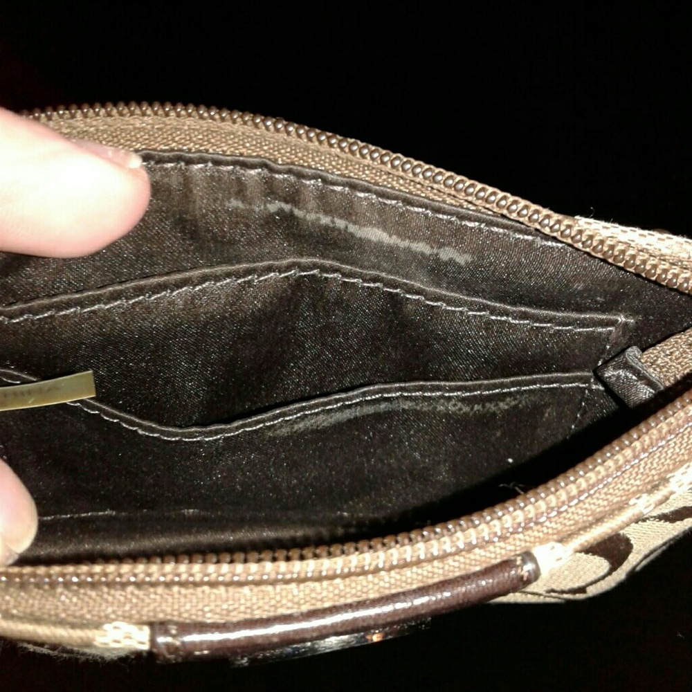 Wristlet